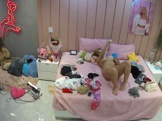 voyeurcam-casa-salsa-bedroom-1