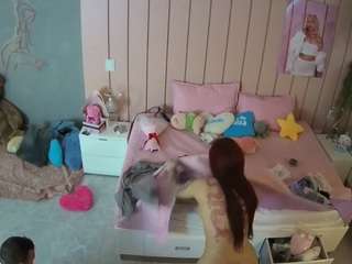voyeurcam-casa-salsa-bedroom-1