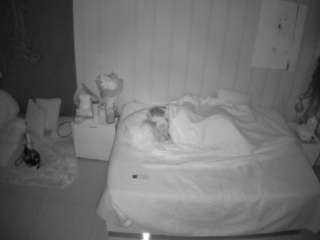 voyeurcam-casa-salsa-bedroom-1