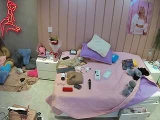 voyeurcam-casa-salsa-bedroom-1