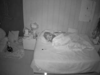 voyeurcam-casa-salsa-bedroom-1