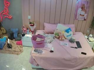 voyeurcam-casa-salsa-bedroom-1