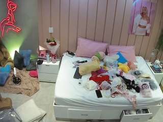 voyeurcam-casa-salsa-bedroom-1