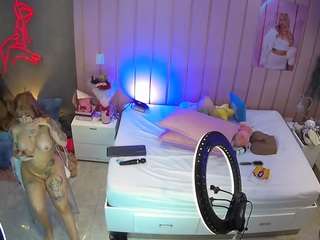 voyeurcam-casa-salsa-bedroom-1