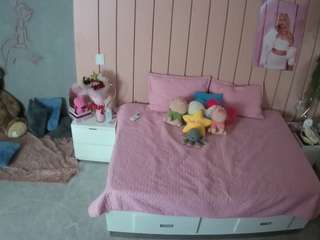 voyeurcam-casa-salsa-bedroom-1