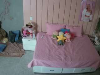 voyeurcam-casa-salsa-bedroom-1