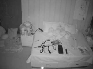 voyeurcam-casa-salsa-bedroom-1