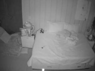 voyeurcam-casa-salsa-bedroom-1