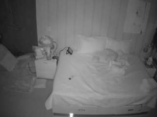 voyeurcam-casa-salsa-bedroom-1