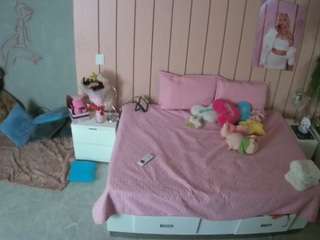 voyeurcam-casa-salsa-bedroom-1
