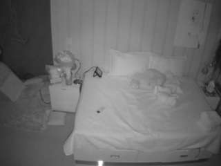 voyeurcam-casa-salsa-bedroom-1