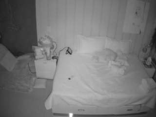 voyeurcam-casa-salsa-bedroom-1