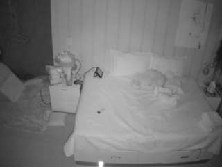 voyeurcam-casa-salsa-bedroom-1