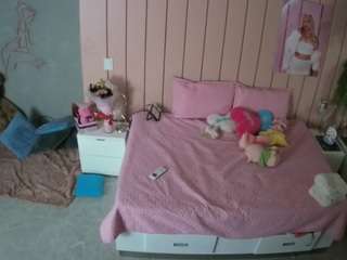 voyeurcam-casa-salsa-bedroom-1