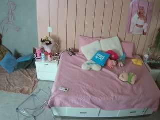 voyeurcam-casa-salsa-bedroom-1