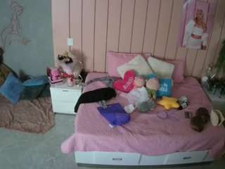 voyeurcam-casa-salsa-bedroom-1