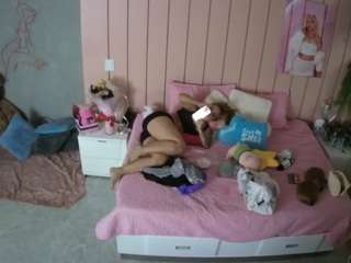 voyeurcam-casa-salsa-bedroom-1