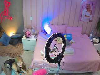 voyeurcam-casa-salsa-bedroom-1
