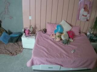 voyeurcam-casa-salsa-bedroom-1