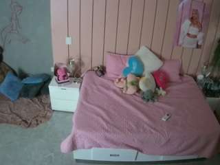 voyeurcam-casa-salsa-bedroom-1