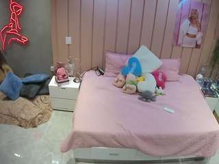 voyeurcam-casa-salsa-bedroom-1