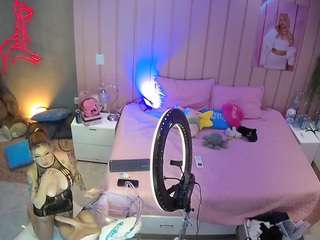 voyeurcam-casa-salsa-bedroom-1