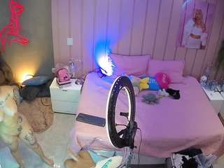voyeurcam-casa-salsa-bedroom-1