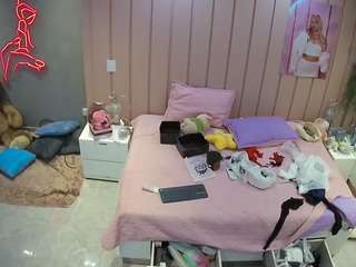 voyeurcam-casa-salsa-bedroom-1