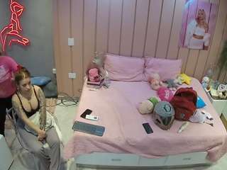 voyeurcam-casa-salsa-bedroom-1
