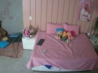 voyeurcam-casa-salsa-bedroom-1