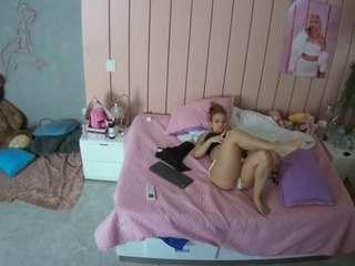 voyeurcam-casa-salsa-bedroom-1