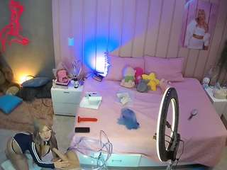 voyeurcam-casa-salsa-bedroom-1