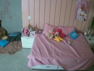 voyeurcam-casa-salsa-bedroom-1