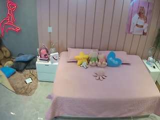 voyeurcam-casa-salsa-bedroom-1
