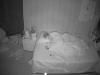 voyeurcam-casa-salsa-bedroom-1