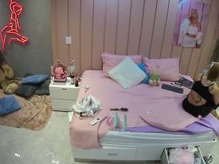 voyeurcam-casa-salsa-bedroom-1