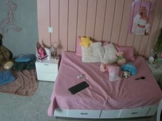 voyeurcam-casa-salsa-bedroom-1