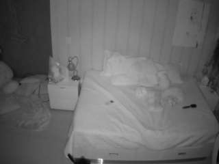 voyeurcam-casa-salsa-bedroom-1