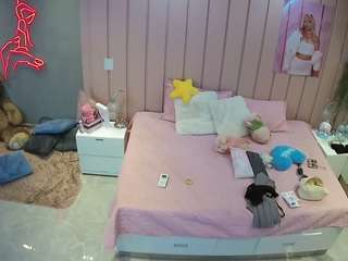 voyeurcam-casa-salsa-bedroom-1