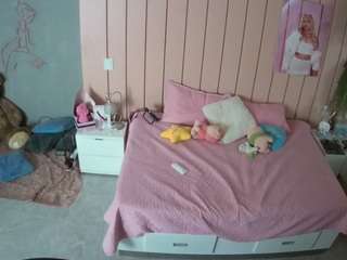 voyeurcam-casa-salsa-bedroom-1