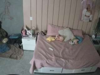voyeurcam-casa-salsa-bedroom-1