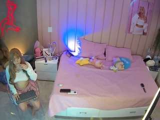 voyeurcam-casa-salsa-bedroom-1