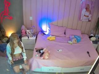 voyeurcam-casa-salsa-bedroom-1