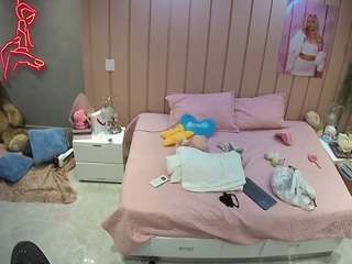 voyeurcam-casa-salsa-bedroom-1