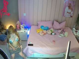voyeurcam-casa-salsa-bedroom-1