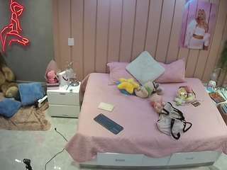 voyeurcam-casa-salsa-bedroom-1