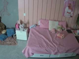 voyeurcam-casa-salsa-bedroom-1