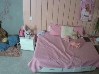 voyeurcam-casa-salsa-bedroom-1