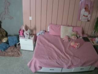 voyeurcam-casa-salsa-bedroom-1
