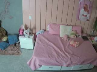 voyeurcam-casa-salsa-bedroom-1